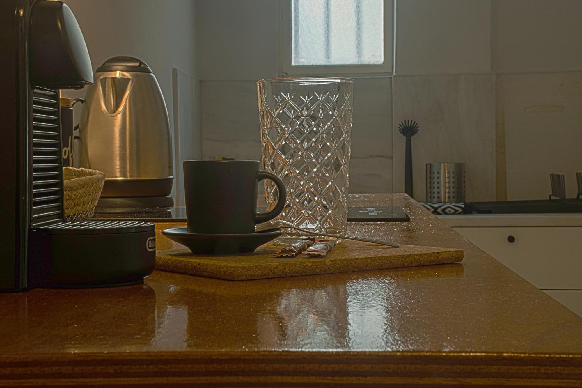 Exarcheia Urban Studio Apartment Atina Dış mekan fotoğraf